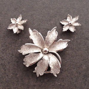 Vintage 60's Floral Brooch and Earring Set